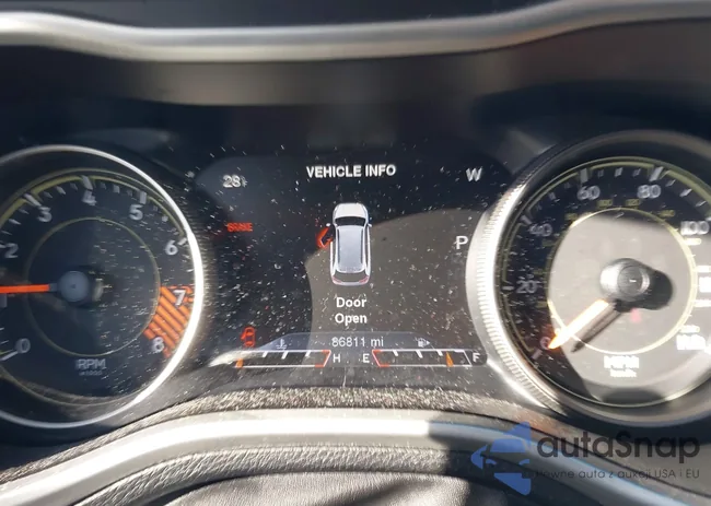 1C4PJMBS9FW635743: 44187666