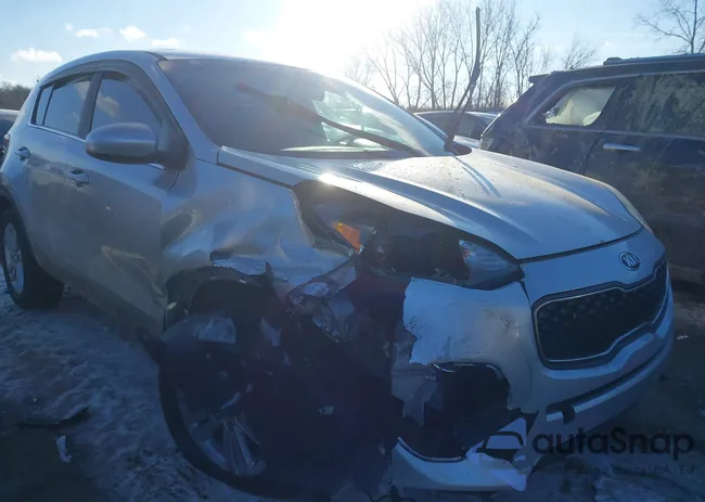 KNDPM3AC9J7317328: 44187747