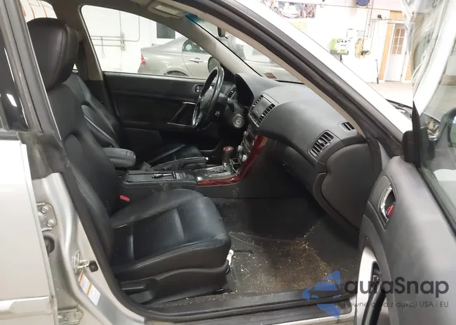 4S4BP62C577321978: 44187782