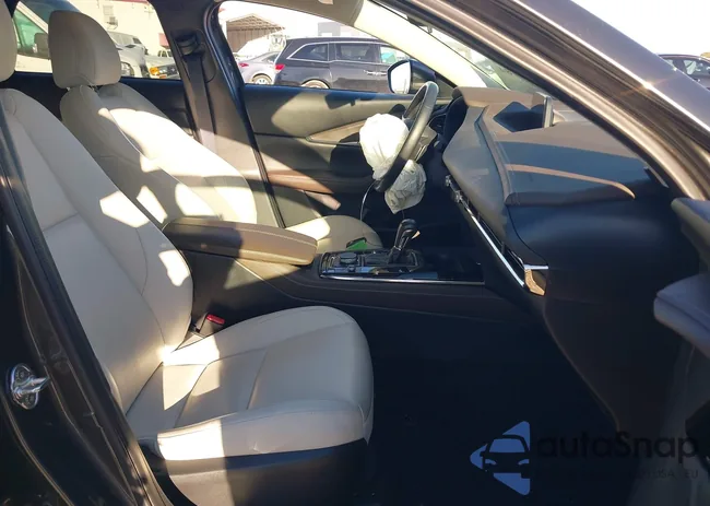 3MVDMBDM2PM541684: 44187784