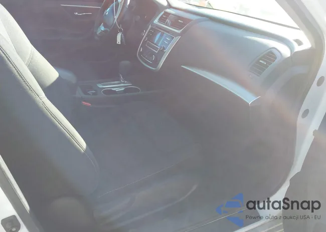 1N4AL3APXGC275804: 44187800