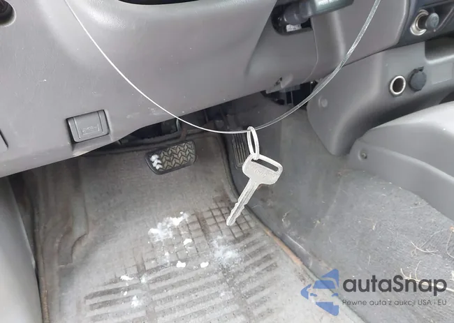 5TEGN92N84Z337647: 44187842