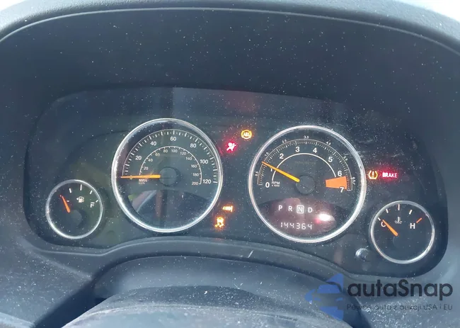 1C4NJDEB5GD730428: 44187929