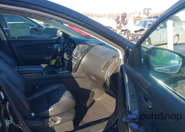 JM3TB3CV5B0318240: 44187972