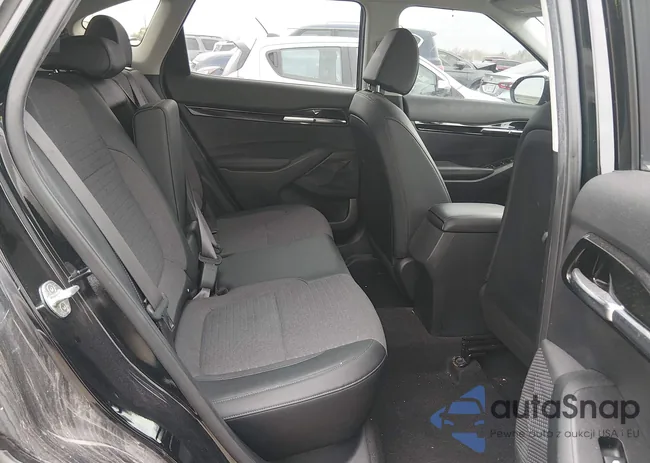 KNDEU2AAXM7044596: 44187136