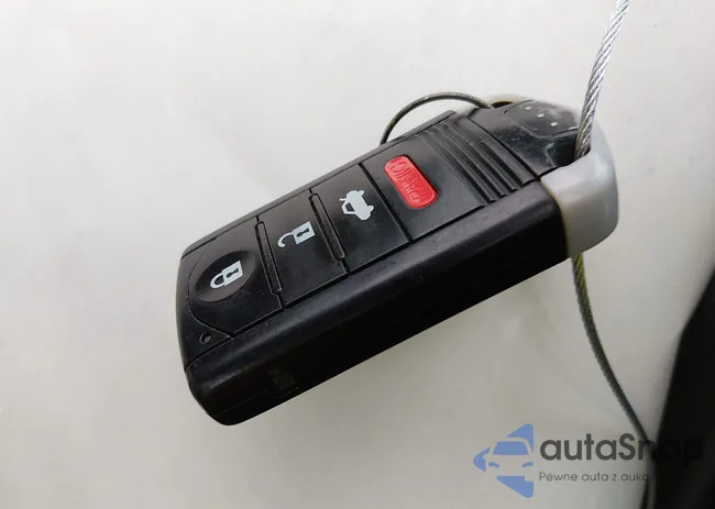 19UUA9E5XDA000399: 44187137