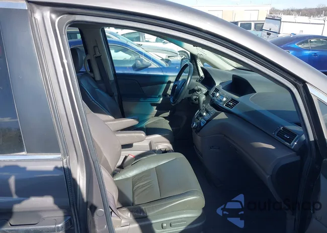 5FNRL5H69CB038613: 44187161