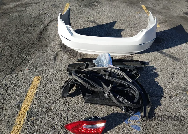 WDC0G4JB8KV131728: 44187176