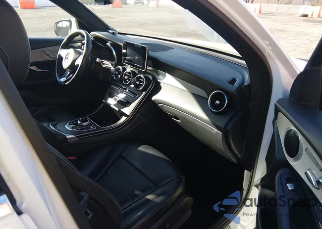 WDC0G4JB8KV131728: 44187176