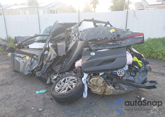 KMHLM4DG4RU705577: 44187209