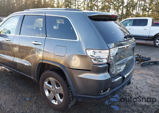 1C4RJFCT1DC614816: 44187257