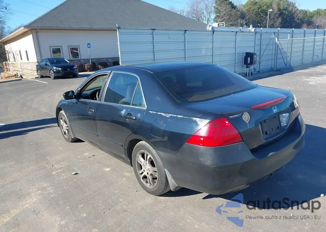 1HGCM563X6A031728: 44187406