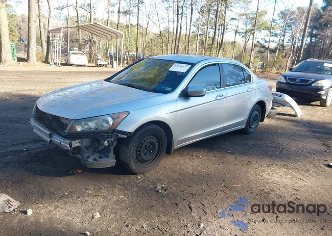 1HGCP26348A047609: 44188427