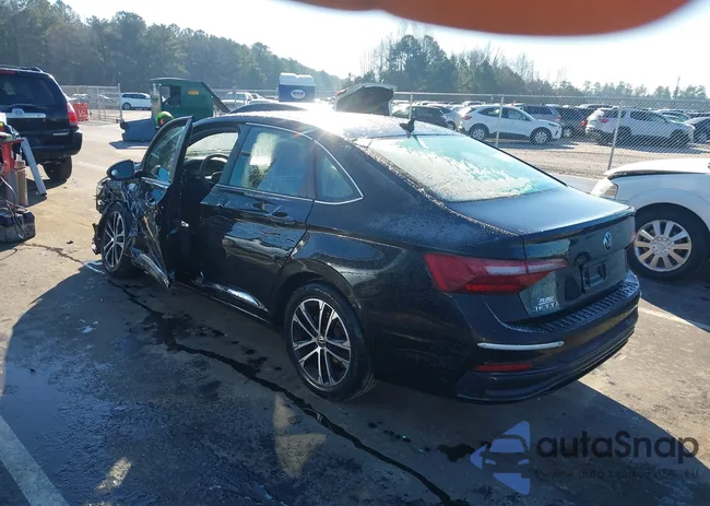 3VWBM7BU2PM017487: 44188443