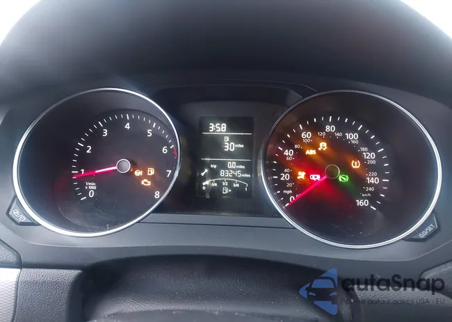 3VW2B7AJ4JM258942: 44188499