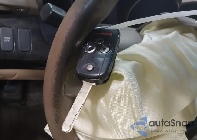 2HNYD28679H528892: 44188577