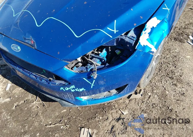 1FADP3H2XJL310571: 44188597