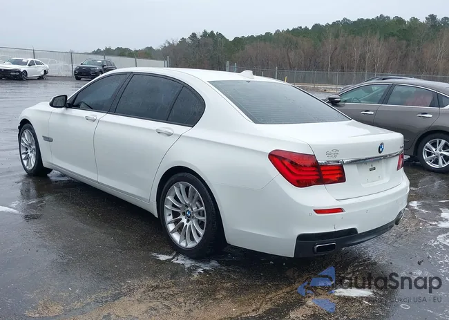 WBAYE4C59ED138474: 44188641