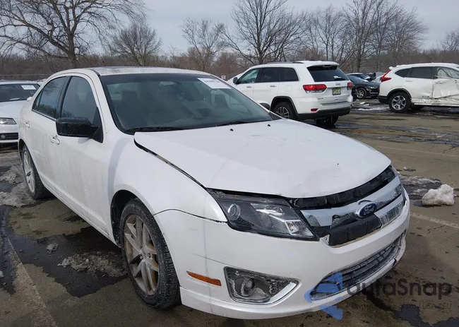 3FAHP0JA6AR381981: 44188728