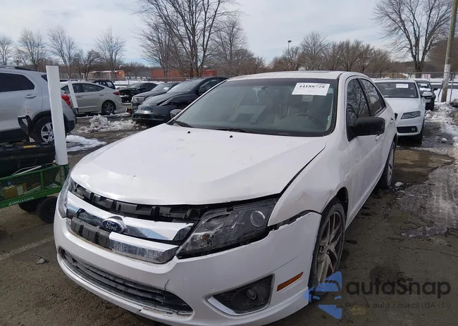 3FAHP0JA6AR381981: 44188728