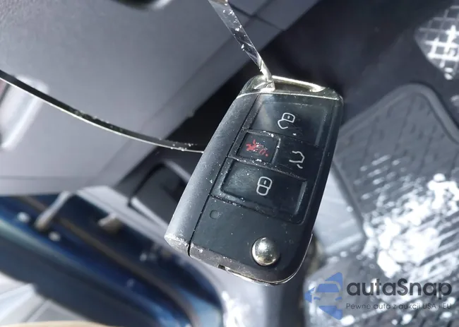 3VV3B7AX3KM156496: 44188754