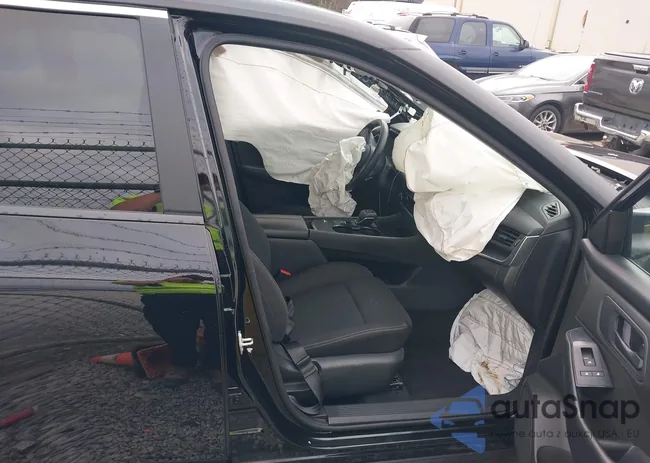 5N1BT3AA9RC695983: 44188783