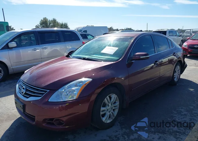 1N4AL2AP0BN400381: 44188862