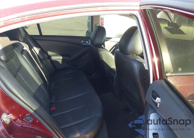 1N4AL2AP0BN400381: 44188862