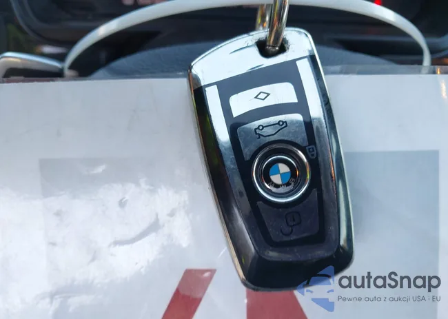 WBAFU7C55DDU69823: 44188877