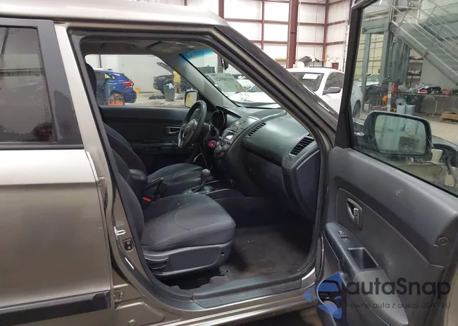 KNDJT2A29B7236146: 44188920