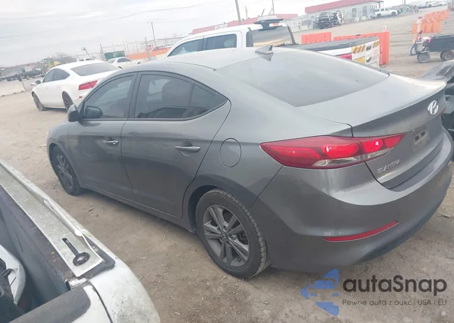 5NPD84LF0JH310204: 44188951