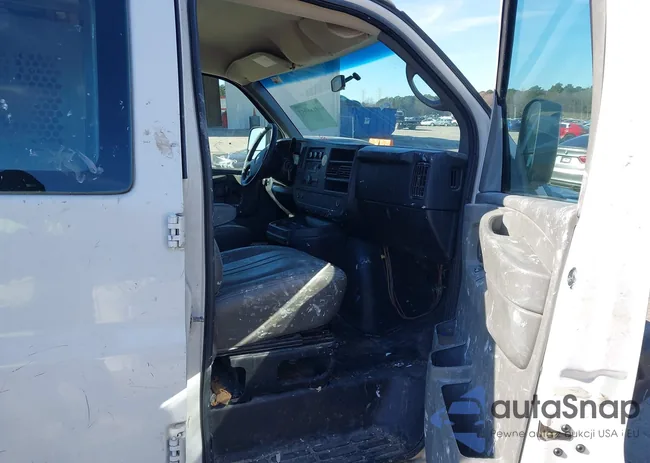 1GCWGFBA5E1106945: 44188952