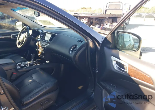 5N1AR2MM6EC680717: 44188032