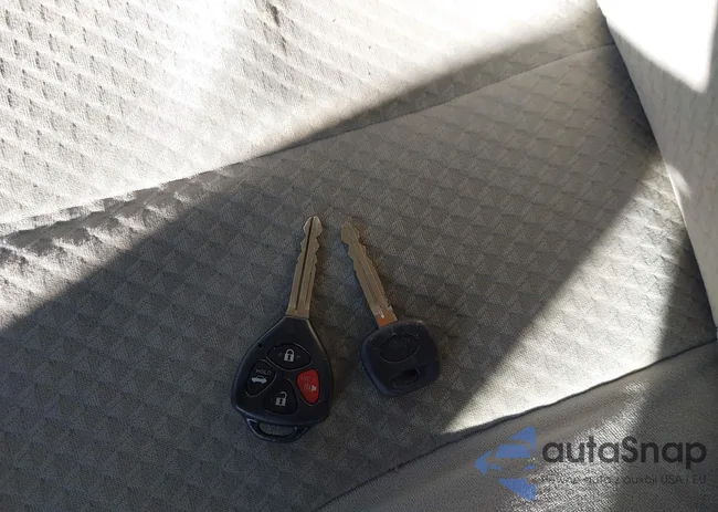 4T1BE46KX9U894522: 44188195