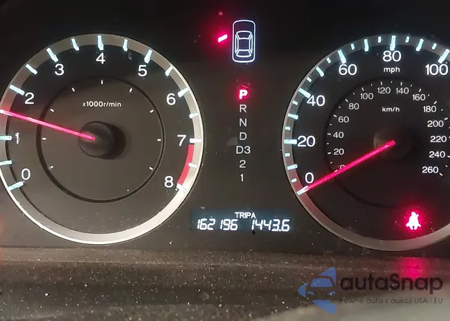 1HGCS1B81BA005948: 44188238