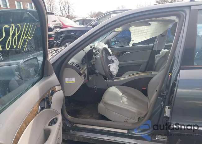 WDBUF56X67B072044: 44188310