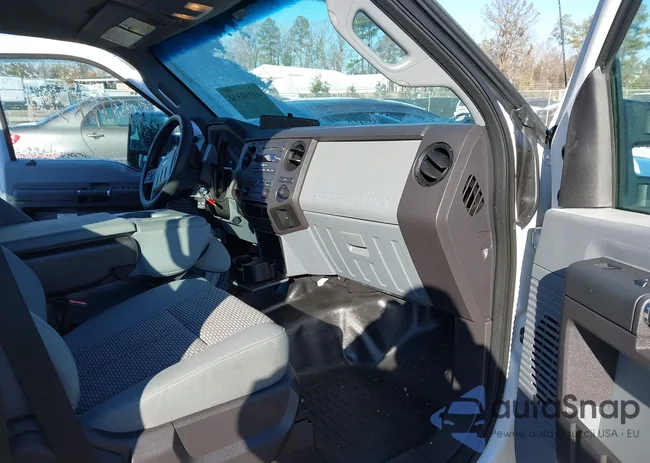 1FT7W2A68FEC17867: 44188332