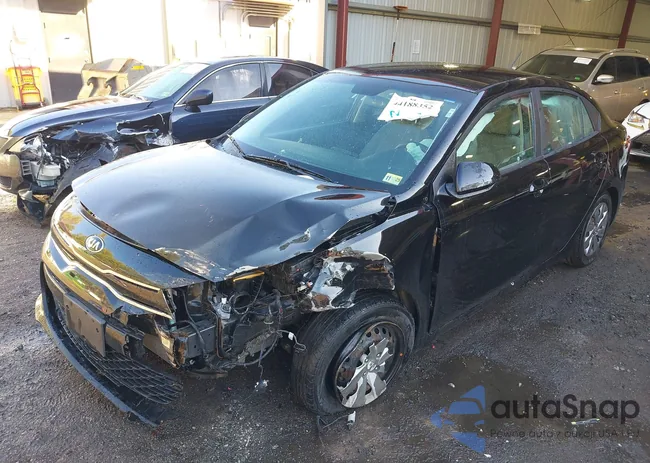 3KPA24AB5KE171326: 44188352