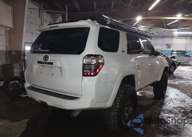 JTEBU5JR7J5589894: 44189416