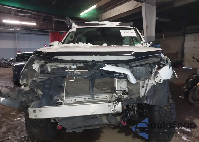 JTEBU5JR7J5589894: 44189416