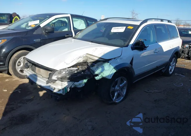 YV4952NK8F1209808: 44189432