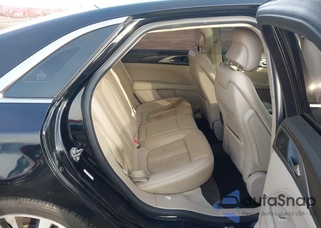 3LN6L5F94JR628693: 44189492