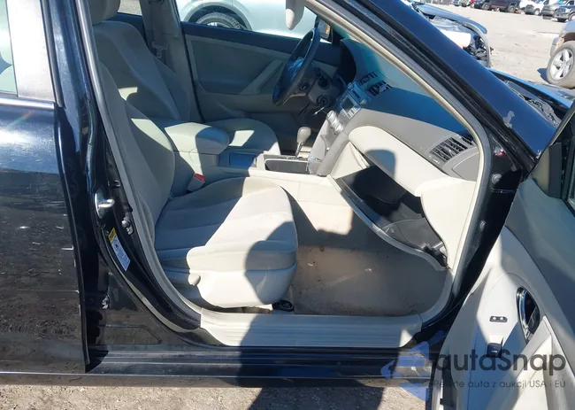 4T1BF3EK8BU133468: 44189556