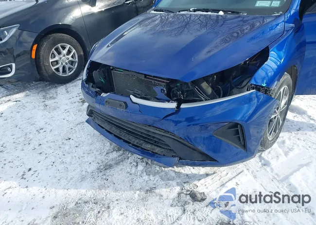 3KPF24AD5PE585804: 44189562