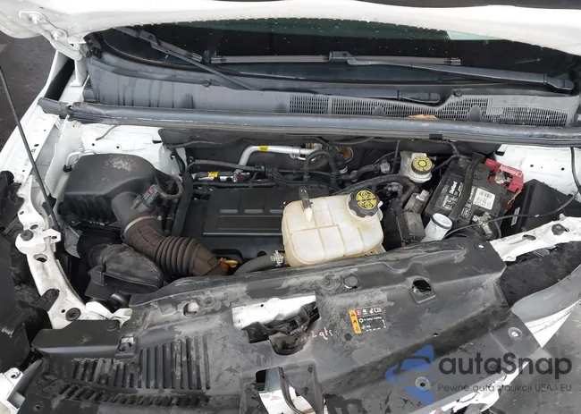 KL7CJKSB0MB304876: 44189582