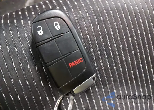 3C4PDDBG6HT540763: 44189632