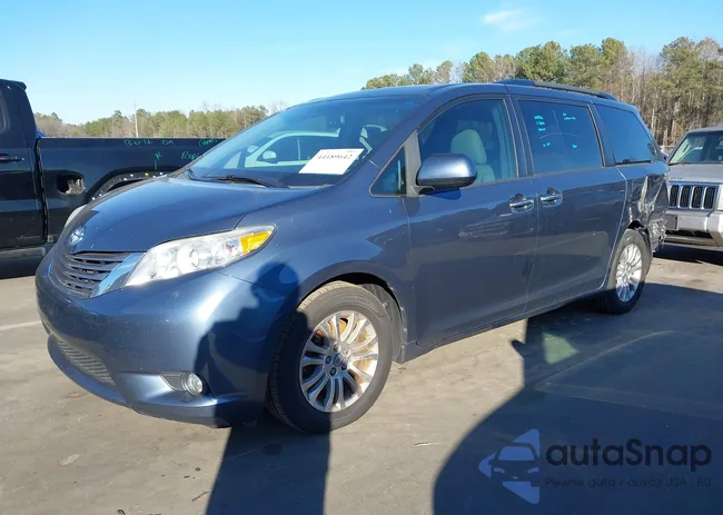 5TDYK3DCXFS675198: 44189642