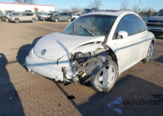 3VWCB21C01M435057: 44189643