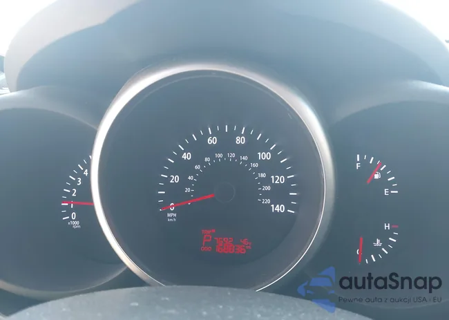 KNDJT2A64D7589853: 44189653