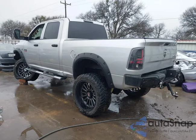 3C6UD5CL6CG282113: 44189679